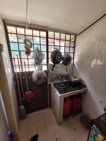 Rumah Teres 1 Tingkat untuk Dijual di SS4 (Petaling Jaya) - Felicia Ng - Kitchen - PropertyGuru.com.my