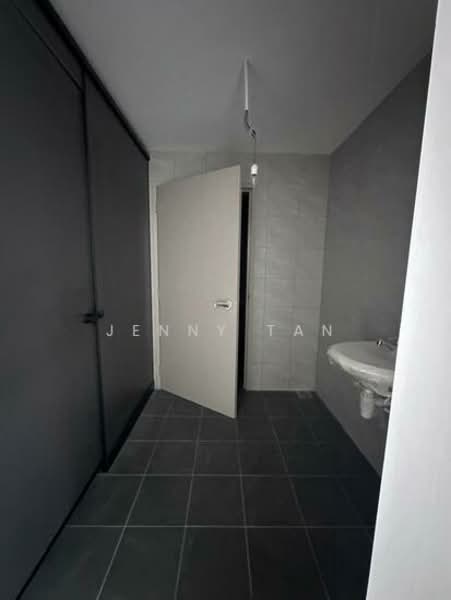 Factory for Rent in Nilai Impian (Nilai) - Jenny Tan - Bathroom - PropertyGuru.com.my