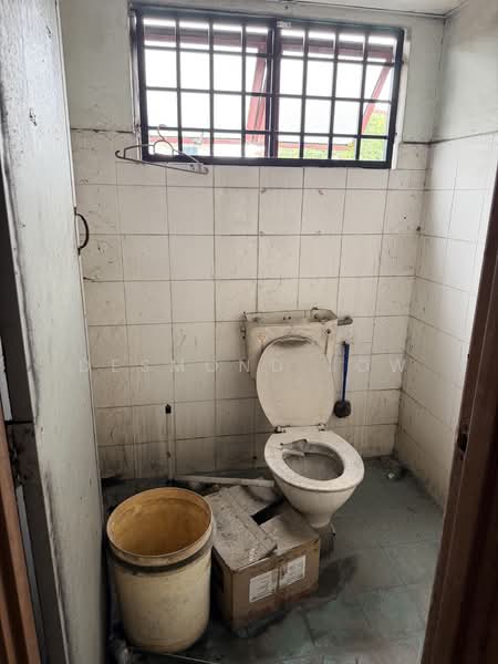 Office for Rent in Taman Kasturi (Cheras) - Desmond Low - Bathroom - PropertyGuru.com.my
