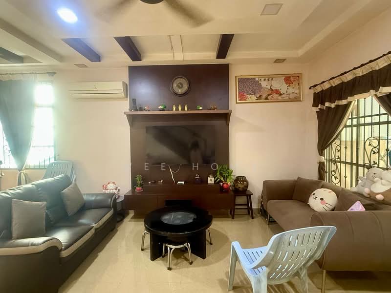 2-storey Terraced House for Sale in Bukit Indah (Iskandar Puteri (Nusajaya)) - Wee Howe - Living Room - PropertyGuru.com.my