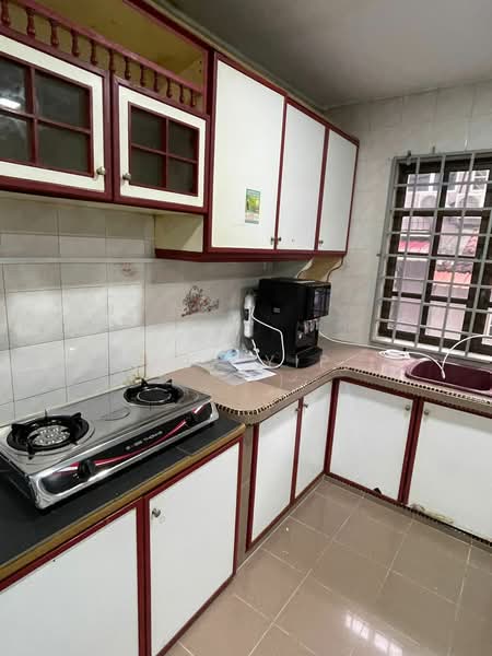 2-storey Terraced House for Rent in Taman Perling (Perling) - Jia Xi - Kitchen - PropertyGuru.com.my