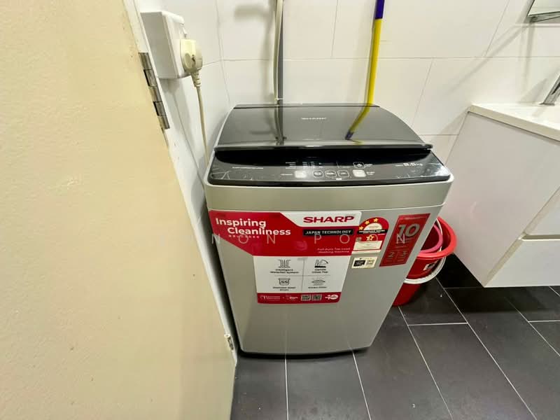 Service Residence for Rent at SqWhere Service Apartments - Lennon Poon - Interior - PropertyGuru.com.my