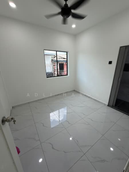 2-storey Terraced House for Sale in Taman Plentong Utama (Masai) - Adli Harun - Interior - PropertyGuru.com.my