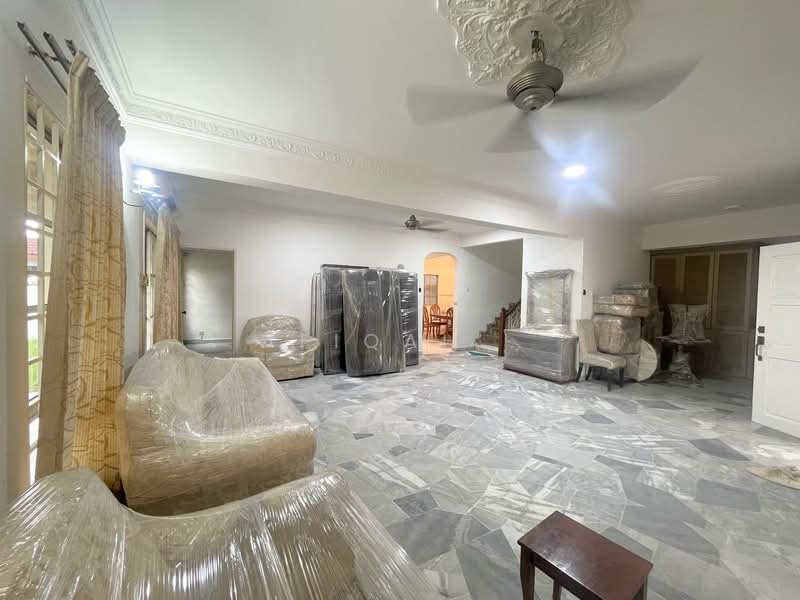 2-storey Terraced House for Sale in Usj 24 (Subang Jaya) - Afiqah . - Living Room - PropertyGuru.com.my