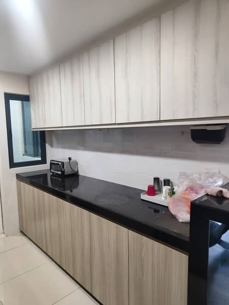Service Residence for Rent at Silk Sky - Vayn Yap - Kitchen - PropertyGuru.com.my