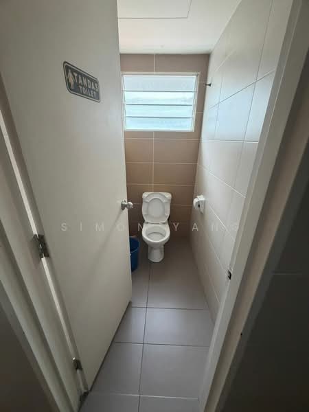 Shop / Office for Rent in Bandar Puteri Puchong (Puchong) - Simon Yang - Bathroom - PropertyGuru.com.my
