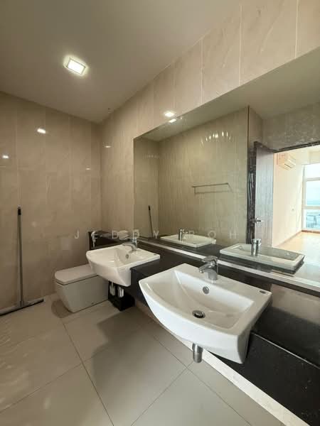 Servis Apartment untuk Dijual di Paragon Residences @ Straits View - Jeddy Poh - Bathroom - PropertyGuru.com.my