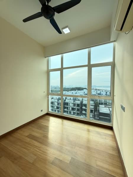 Servis Apartment untuk Dijual di Paragon Residences @ Straits View - Jeddy Poh - View - PropertyGuru.com.my