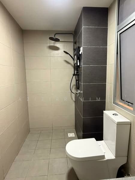 Kediaman Servis untuk Disewa di MIRAI Residences - Azizirrahim . - Bathroom - PropertyGuru.com.my