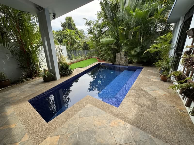Rumah Berkembar untuk Dijual di Horizon Hills (Iskandar Puteri (Nusajaya)) - Shin . - Pool - PropertyGuru.com.my