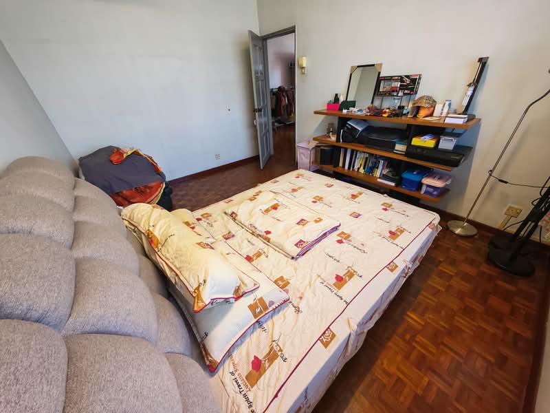 Semi-Detached House for Sale in Taman Overseas Union (Taman Oug) (Jalan Klang Lama (Old Klang Road)) - Bobo Lee - Bedroom - PropertyGuru.com.my