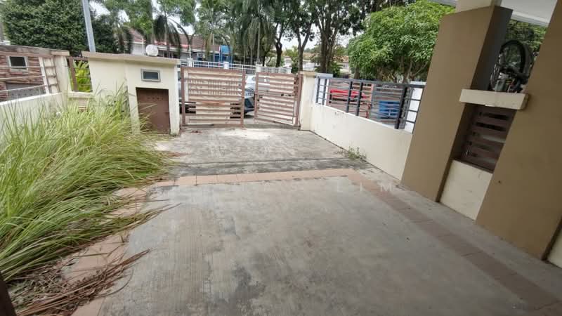 Semi-Detached House for Sale in Setia Impian (Setia Alam) - Thomas Lim - Exterior - PropertyGuru.com.my