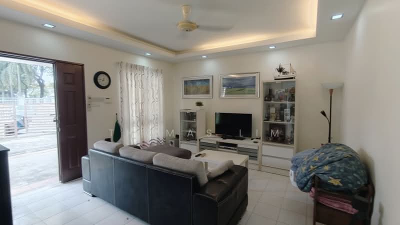 Semi-Detached House for Sale in Setia Impian (Setia Alam) - Thomas Lim - Living Room - PropertyGuru.com.my