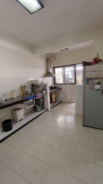 Semi-Detached House for Sale in Setia Impian (Setia Alam) - Thomas Lim - Kitchen - PropertyGuru.com.my