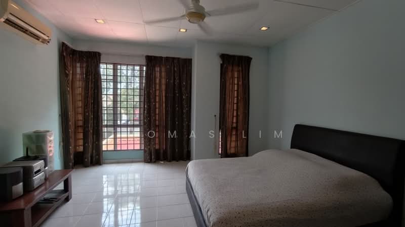 Semi-Detached House for Sale in Setia Impian (Setia Alam) - Thomas Lim - Bedroom - PropertyGuru.com.my