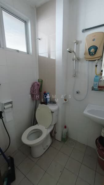 Semi-Detached House for Sale in Setia Impian (Setia Alam) - Thomas Lim - Bathroom - PropertyGuru.com.my