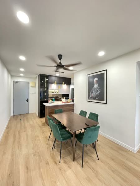 Kondominium untuk Dijual di Mizumi Residences - Yi Jun Cham - Dining Room - PropertyGuru.com.my