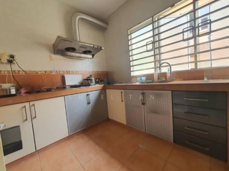 Rumah Teres 2 Tingkat untuk Dijual di Bandar Puteri Puchong (Puchong) - Angel Tan - Kitchen - PropertyGuru.com.my