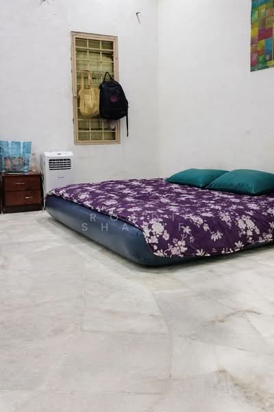 1-storey Terraced House for Sale in Bandar Tasik Puteri (Rawang) - Rosdi Sharif - Bedroom - PropertyGuru.com.my