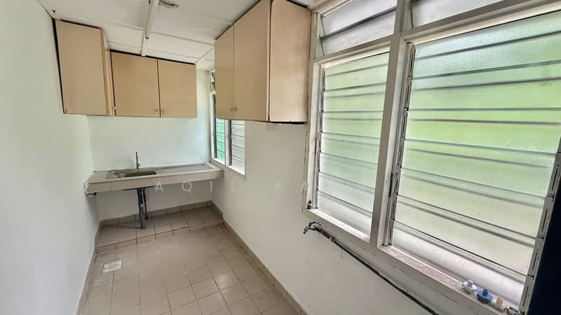 Terraced House for Sale in Taman TAR (Tun Abdul Razak) (Ampang) - Aqil Kamal - Kitchen - PropertyGuru.com.my
