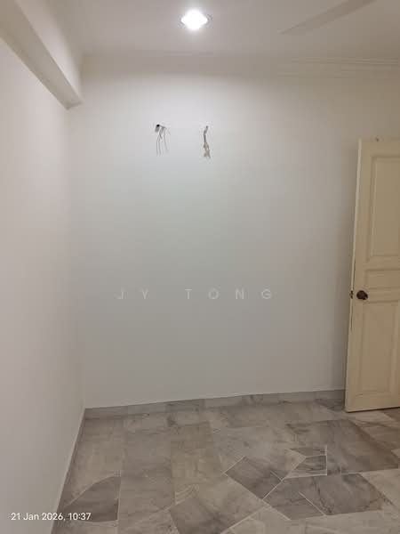 Kondominium untuk Dijual di Sri Alam Condominium - JY Tong - Interior - PropertyGuru.com.my