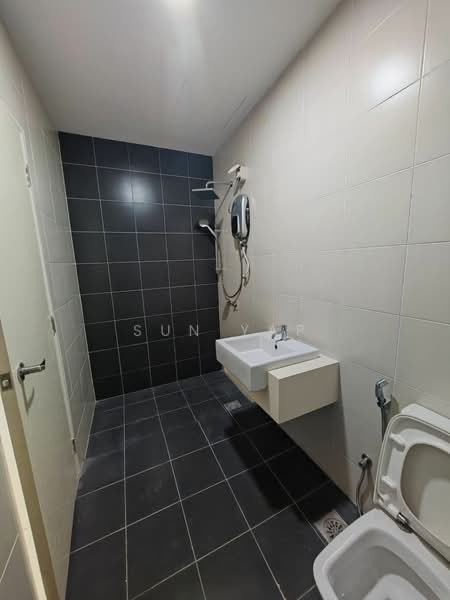 Service Residence for Rent at Ramada Meridin - Sun Yap - Bathroom - PropertyGuru.com.my
