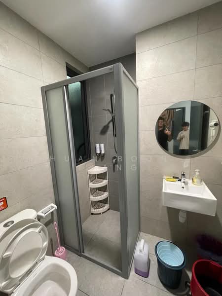 Servis Apartment untuk Disewa di Aera Residence - Huan Boon Liang - Bathroom - PropertyGuru.com.my