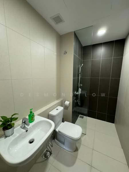 Kondominium untuk Disewa di One Cochrane Residence - Desmond Low - Bathroom - PropertyGuru.com.my