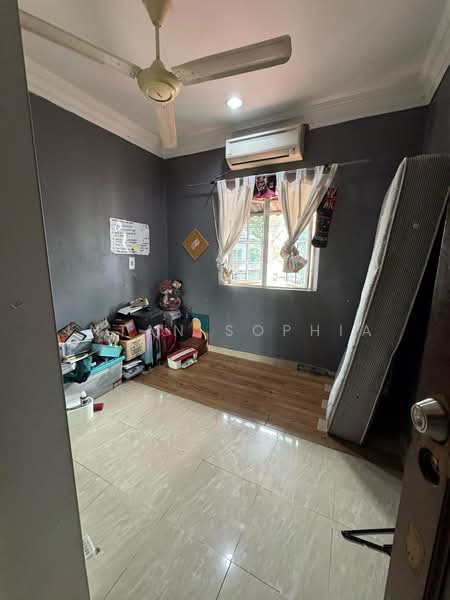 2-storey Terraced House for Sale in Usj 2 (Subang Jaya) - Intan Sophia - Bedroom - PropertyGuru.com.my