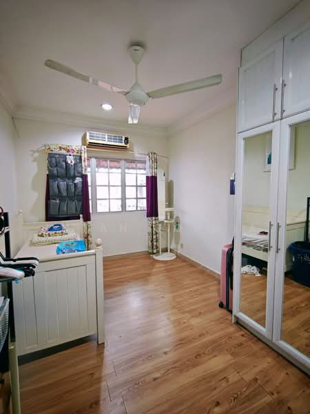 2-storey Terraced House for Sale in Usj 2 (Subang Jaya) - Intan Sophia - Bedroom - PropertyGuru.com.my