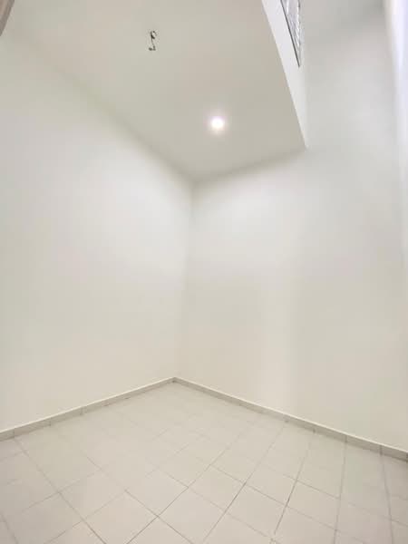 1-storey Terraced House for Sale in Taman Cahaya Kota Puteri (Masai) - Adli Harun - Interior - PropertyGuru.com.my
