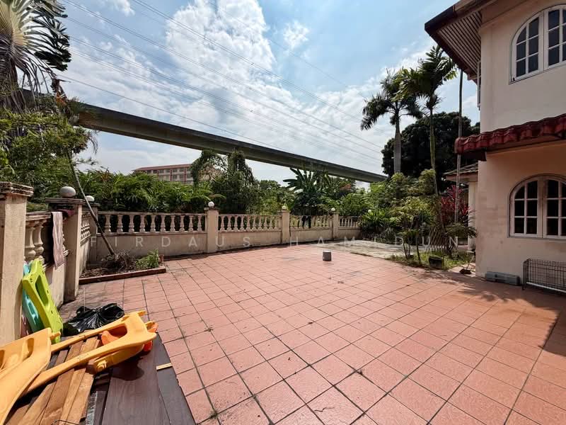 For Sale - Taman Bunga Negara