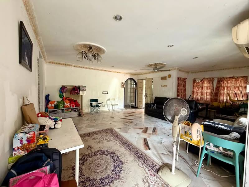 For Sale - Taman Bunga Negara