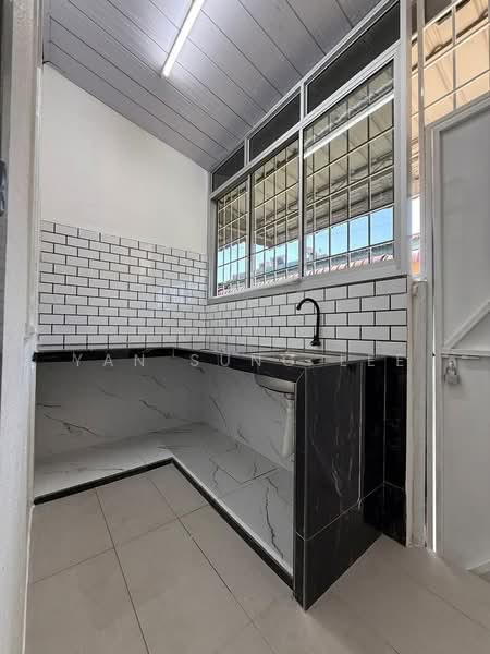 Rumah Teres 1 Tingkat untuk Dijual di Sungai Petani (Kedah) - Yan Sung Lee - Kitchen - PropertyGuru.com.my