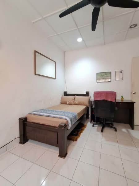 2-storey Terraced House for Sale in Gasing Indah (Petaling Jaya) - Flora T - Bedroom - PropertyGuru.com.my