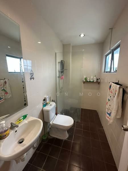 Rumah Teres 2.5 Tingkat untuk Dijual di Sering Ukay (Ampang) - Welson Moo - Bathroom - PropertyGuru.com.my