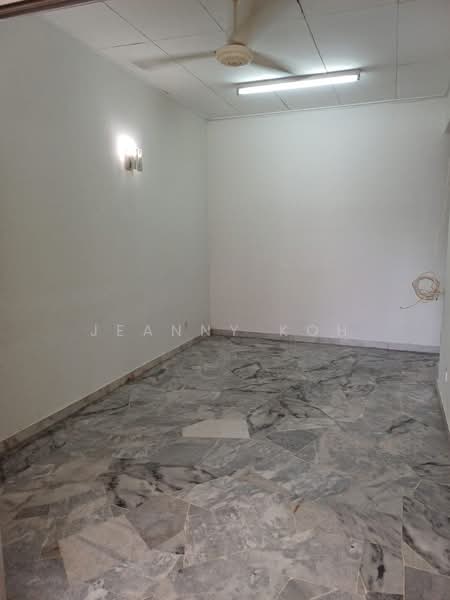1-storey Terraced House for Rent in Bandar Sri Damansara (Selangor) - Jeanny Koh - Interior - PropertyGuru.com.my
