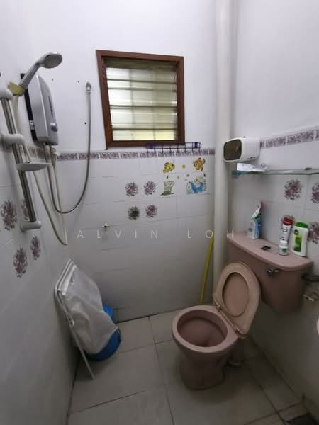 2-storey Terraced House for Sale at Taman Taming Jaya - Alvin Loh - Bathroom - PropertyGuru.com.my