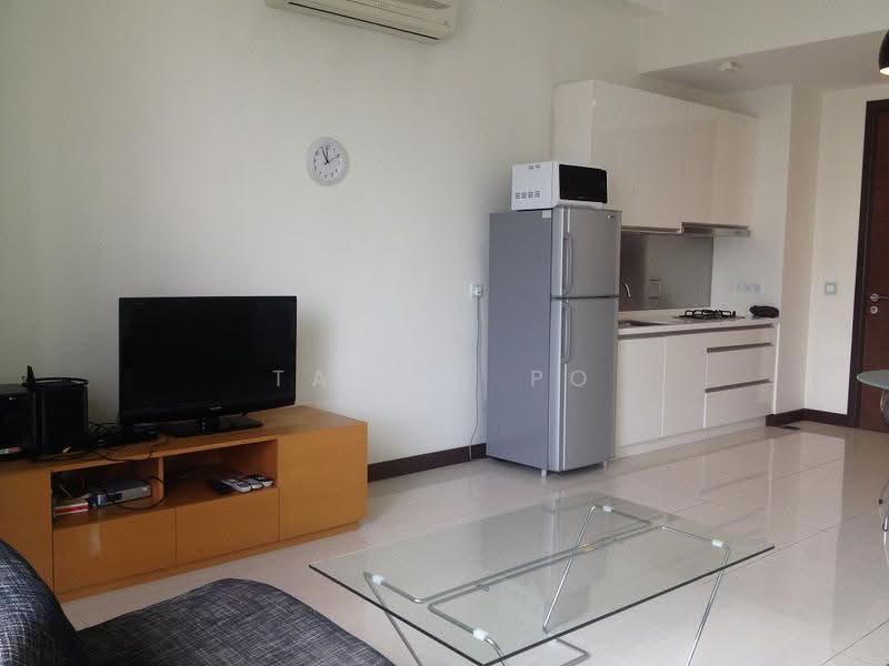 Condominium for Sale at Hampshire Residences - Lily Tan - Living Room - PropertyGuru.com.my