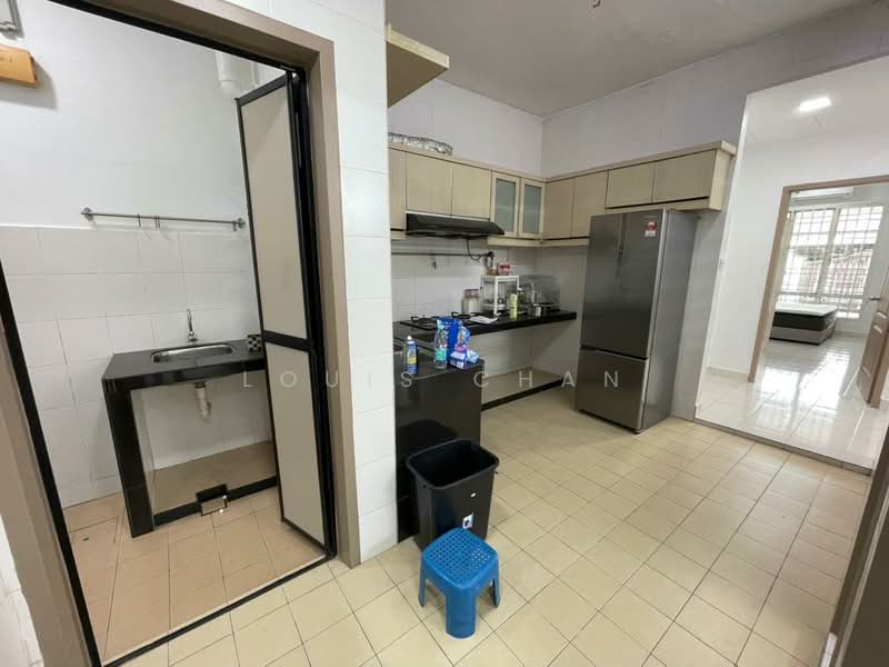 1-storey Terraced House for Sale in Bukit Raja (Selangor) - Louis Chan - Kitchen - PropertyGuru.com.my