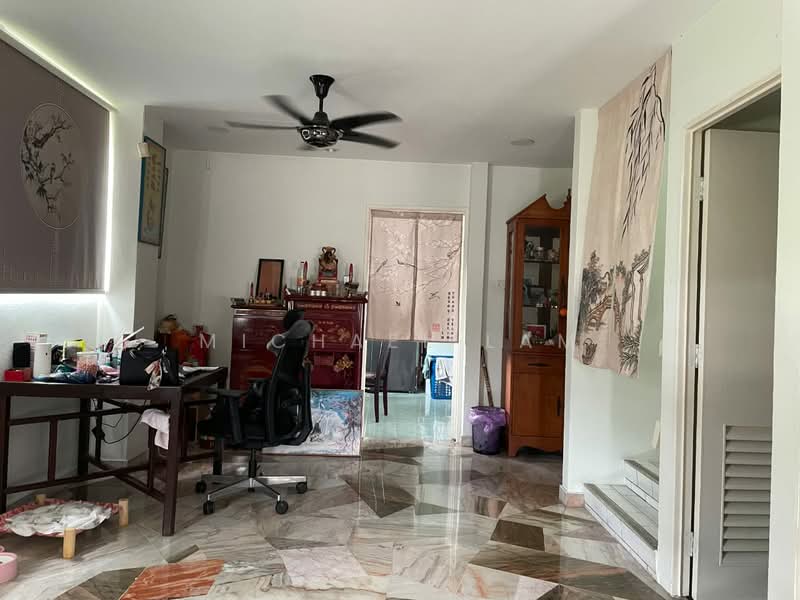 Rumah Teres 2 Tingkat untuk Dijual di Petaling Jaya (Selangor) - Michael Lam - Living Room - PropertyGuru.com.my