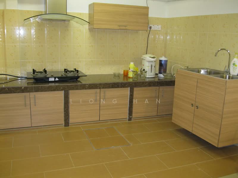 Rumah Teres 2 Tingkat untuk Dijual di Jalan Klang Lama (Old Klang Road) (Kuala Lumpur) - Liong Han - Kitchen - PropertyGuru.com.my