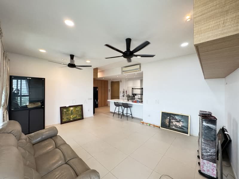 Kediaman Servis untuk Dijual di Cantara Residences - David Sin - Living Room - PropertyGuru.com.my