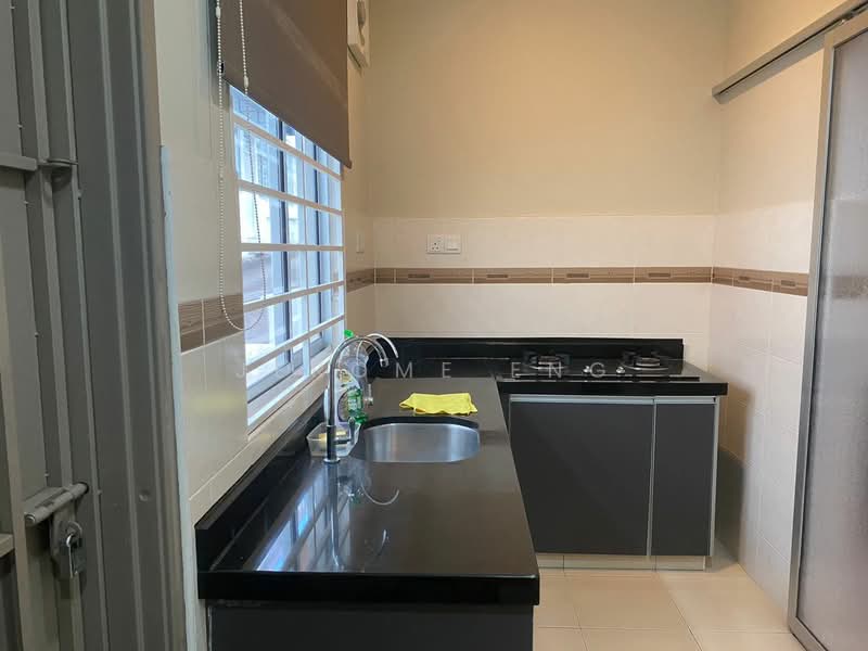 2.5-storey Terraced House for Sale in Setia Pearl Island (Bayan Lepas) - Jerome Eng - Kitchen - PropertyGuru.com.my