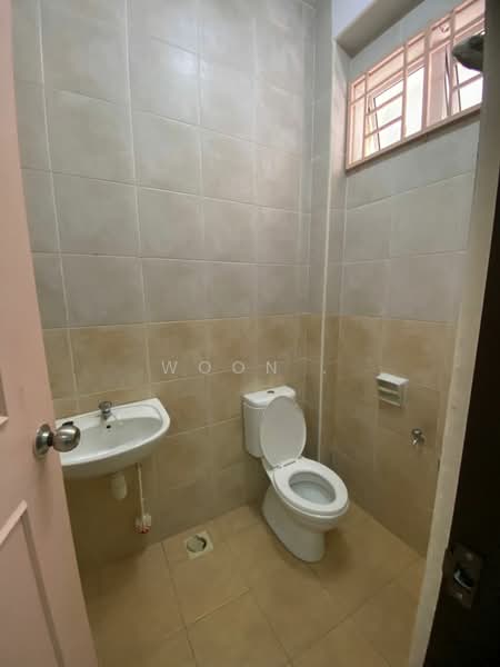 Rumah Teres 2 Tingkat untuk Dijual di Ayer Keroh (Melaka) - Woon . - Bathroom - PropertyGuru.com.my