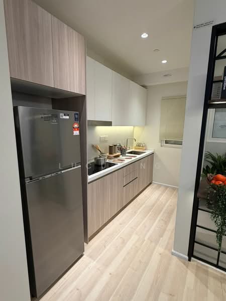 Service Residence for Sale at Tuan Straits Residency - Lucus Ng - Kitchen - PropertyGuru.com.my