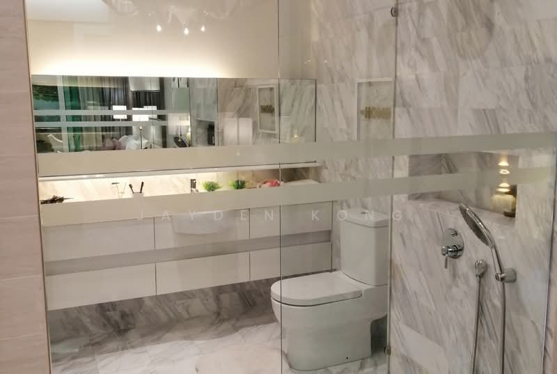 Servis Apartment untuk Disewa di Dorsett Waterfront Subang - Jayden Kong - Bathroom - PropertyGuru.com.my