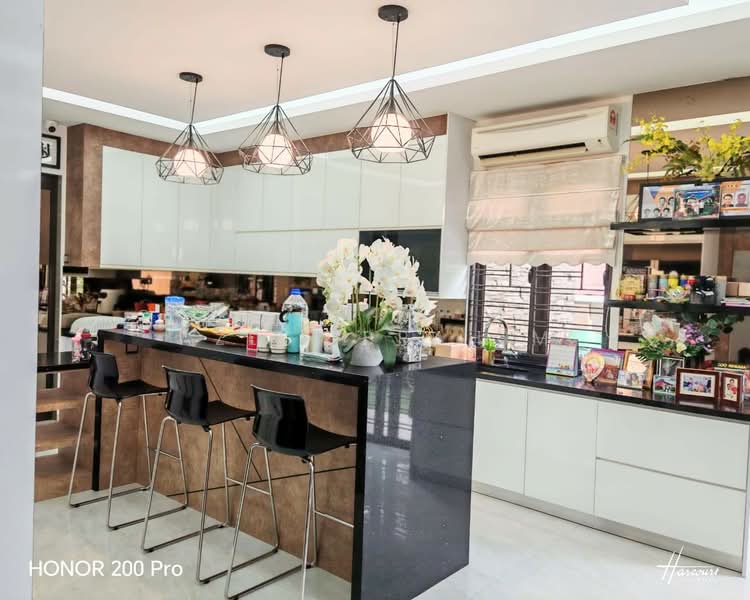 Semi-Detached House for Sale in Saujana Impian (Kajang) - Azli Ibrahim - Kitchen - PropertyGuru.com.my