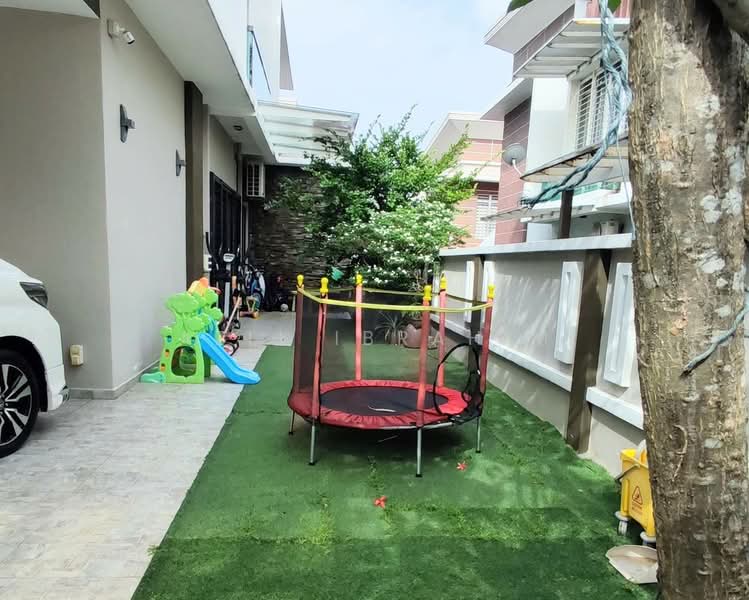 Semi-Detached House for Sale in Saujana Impian (Kajang) - Azli Ibrahim - Exterior - PropertyGuru.com.my