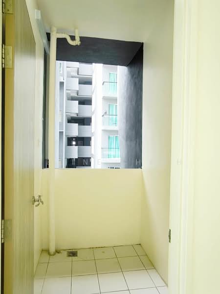 Condominium for Rent at QuayWest Residence - Celine Cheah - Balcony - PropertyGuru.com.my